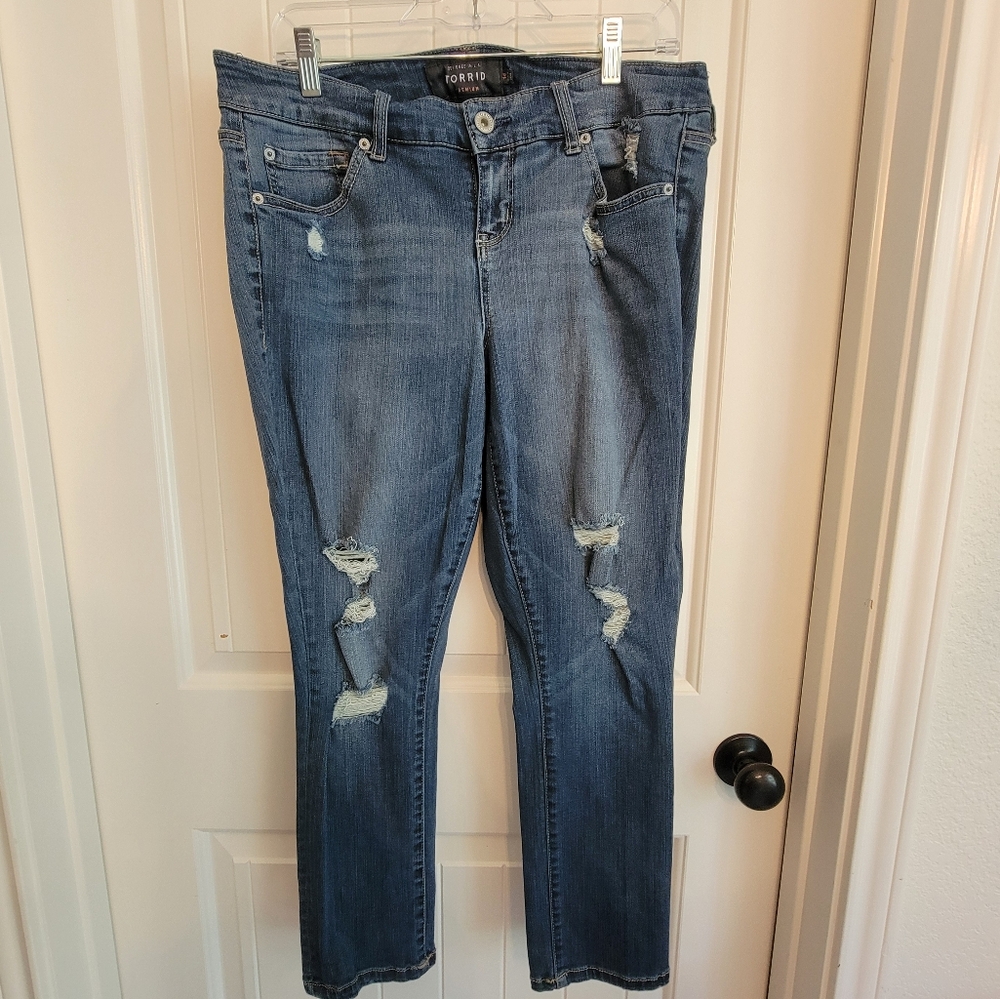 Torrid Premium Hi-Rise Stretchy Ankle Crop Distressed Medium Wash Denim Jeans